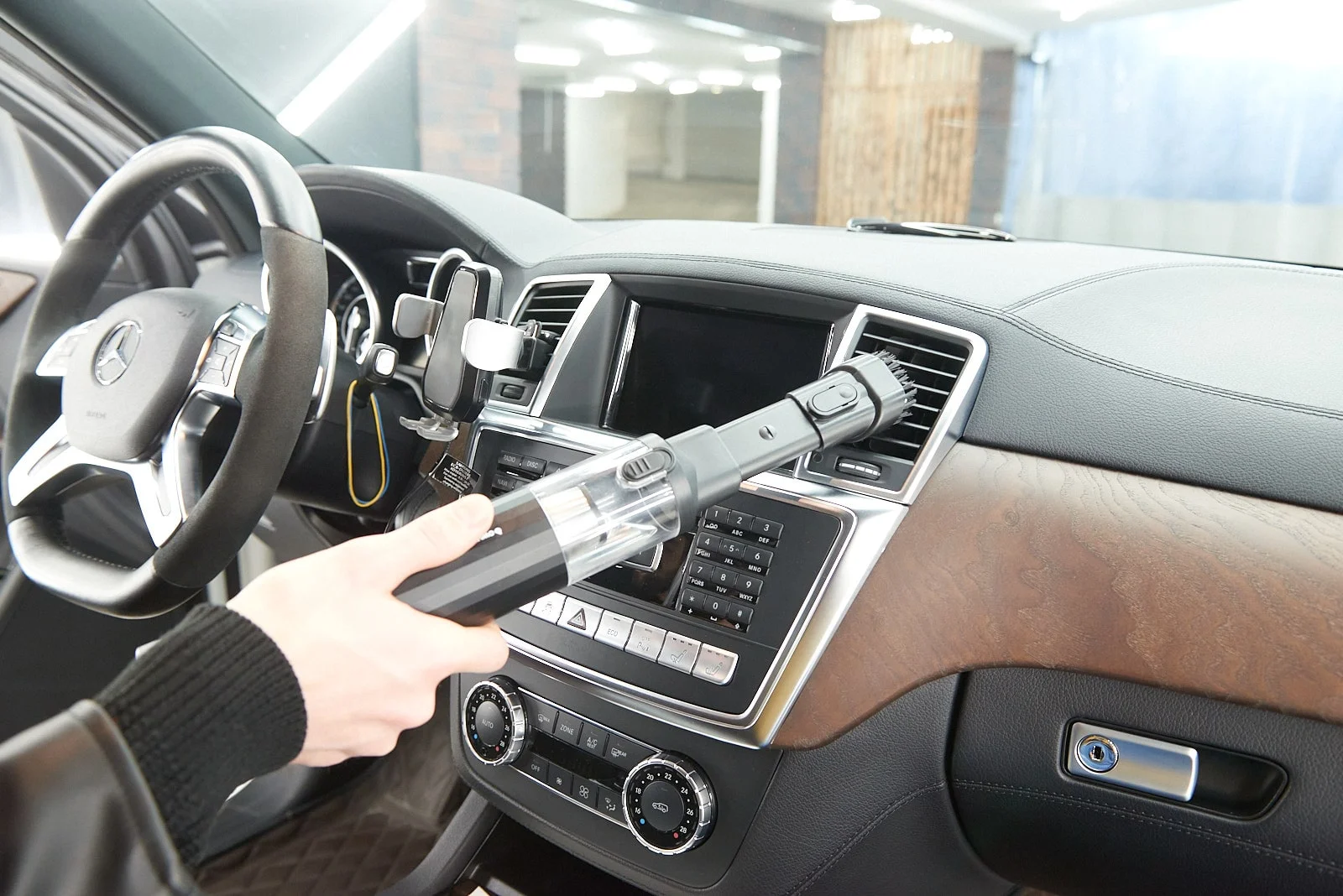 cordless handheld vacuum for Chevrolet Suburban