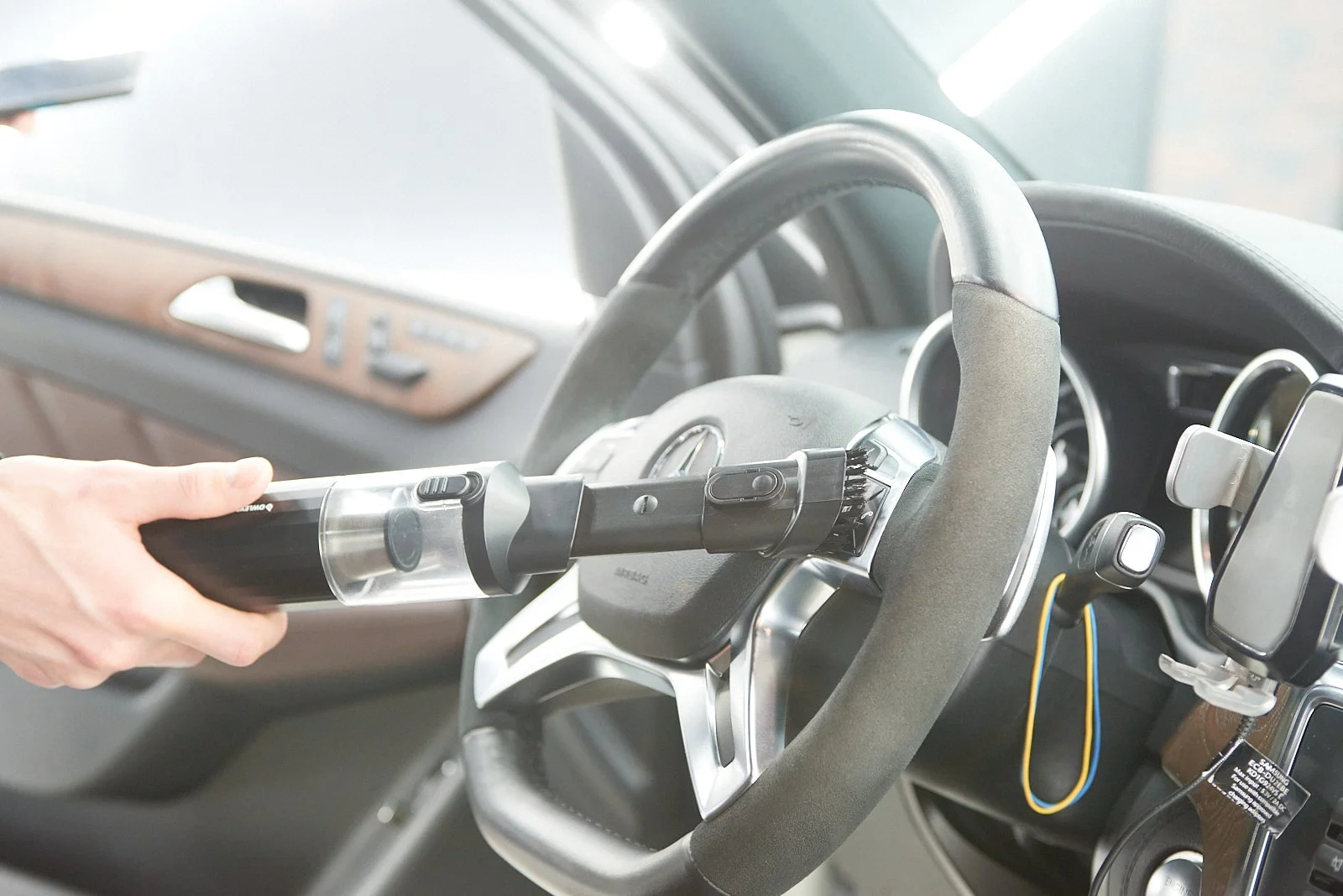 cordless handheld vacuum for Chevrolet Suburban